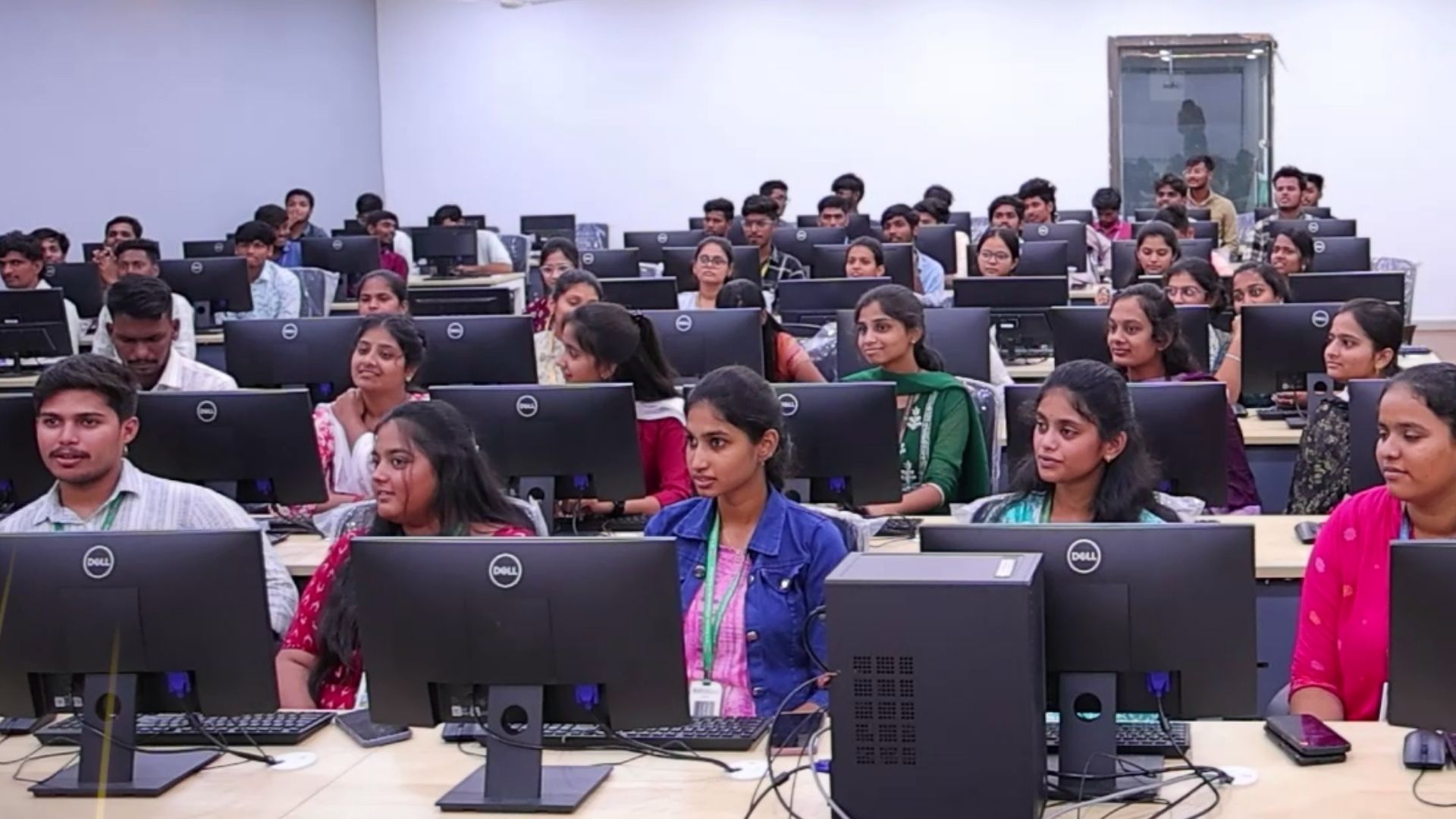 Copy of Copy of SPOT ADS (2)